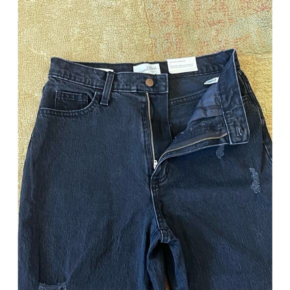 New Universal Thread Vintage Straight Jeans Women's 8/29R Black Distressed - Picture 3 of 8